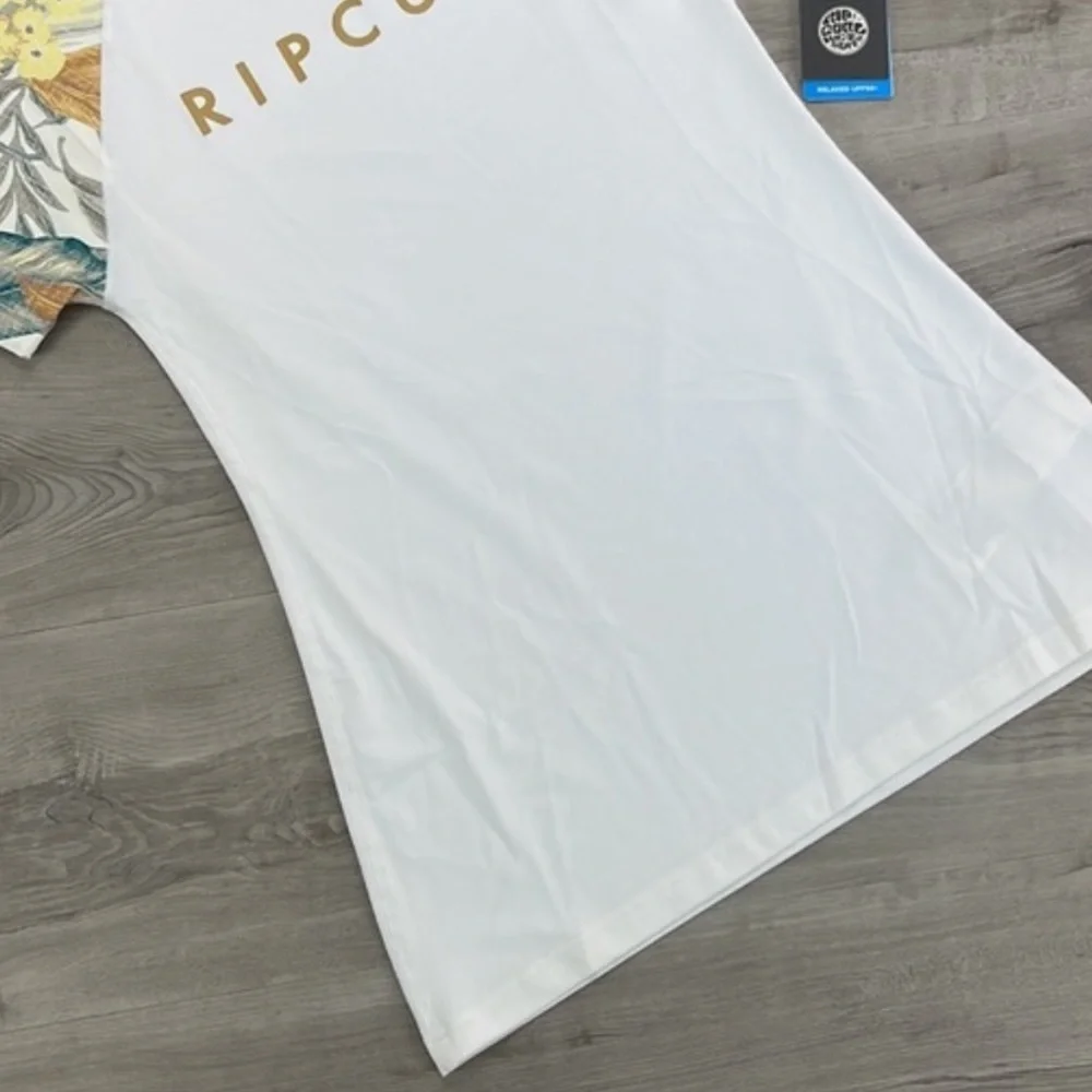 ☀️RIP CURL☀️ TROPIC SHACK RELAXED SHORT SLEEVE RASH GUARD